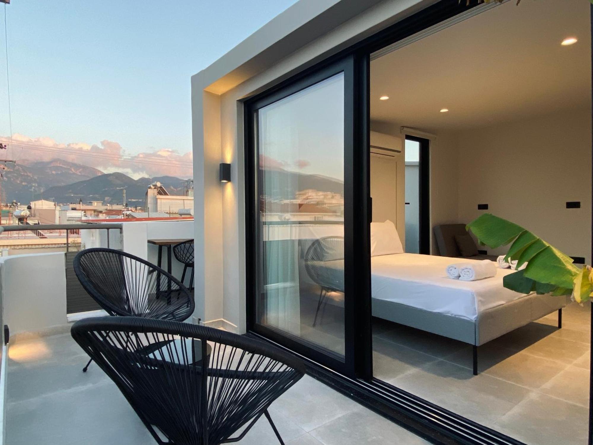 Apartament Hyperion Penthouse Patras Zewnętrze zdjęcie