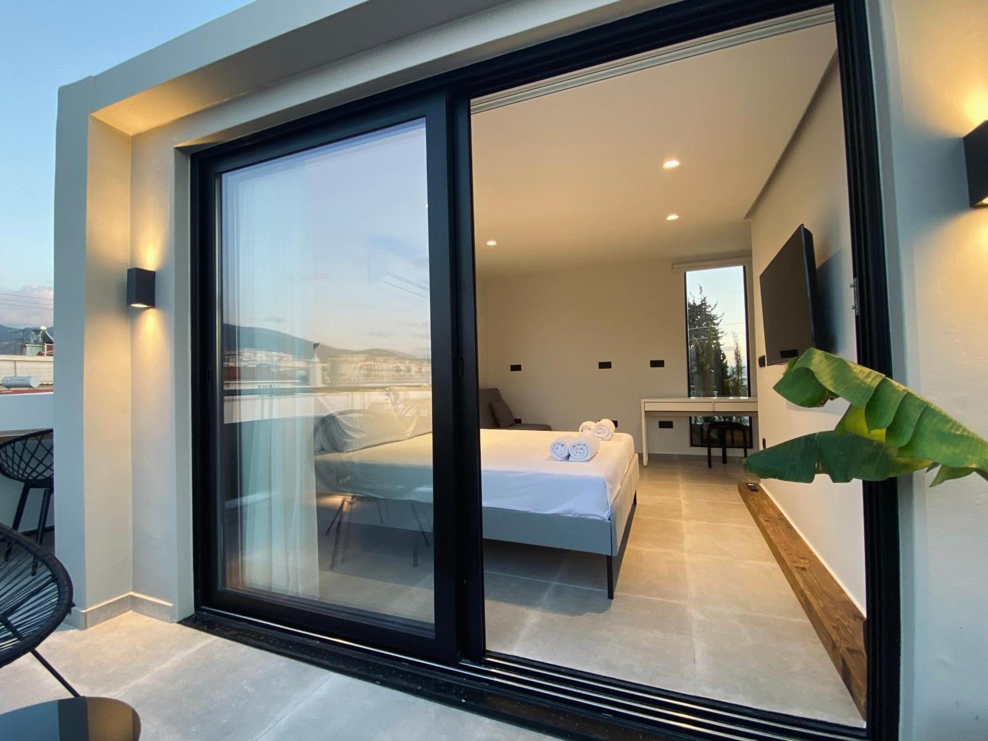 Apartament Hyperion Penthouse Patras Zewnętrze zdjęcie